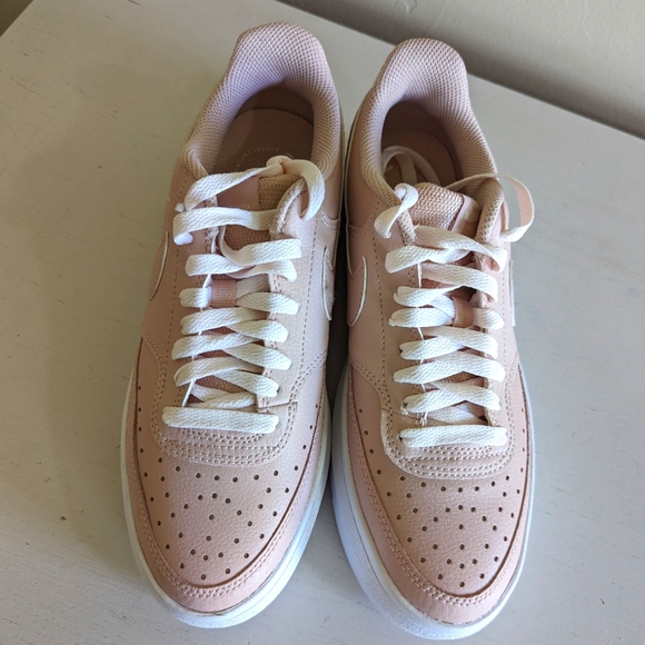 NWOT Nike Court Vision Alta Women's Shoes in Pink - Picture 7 of 8